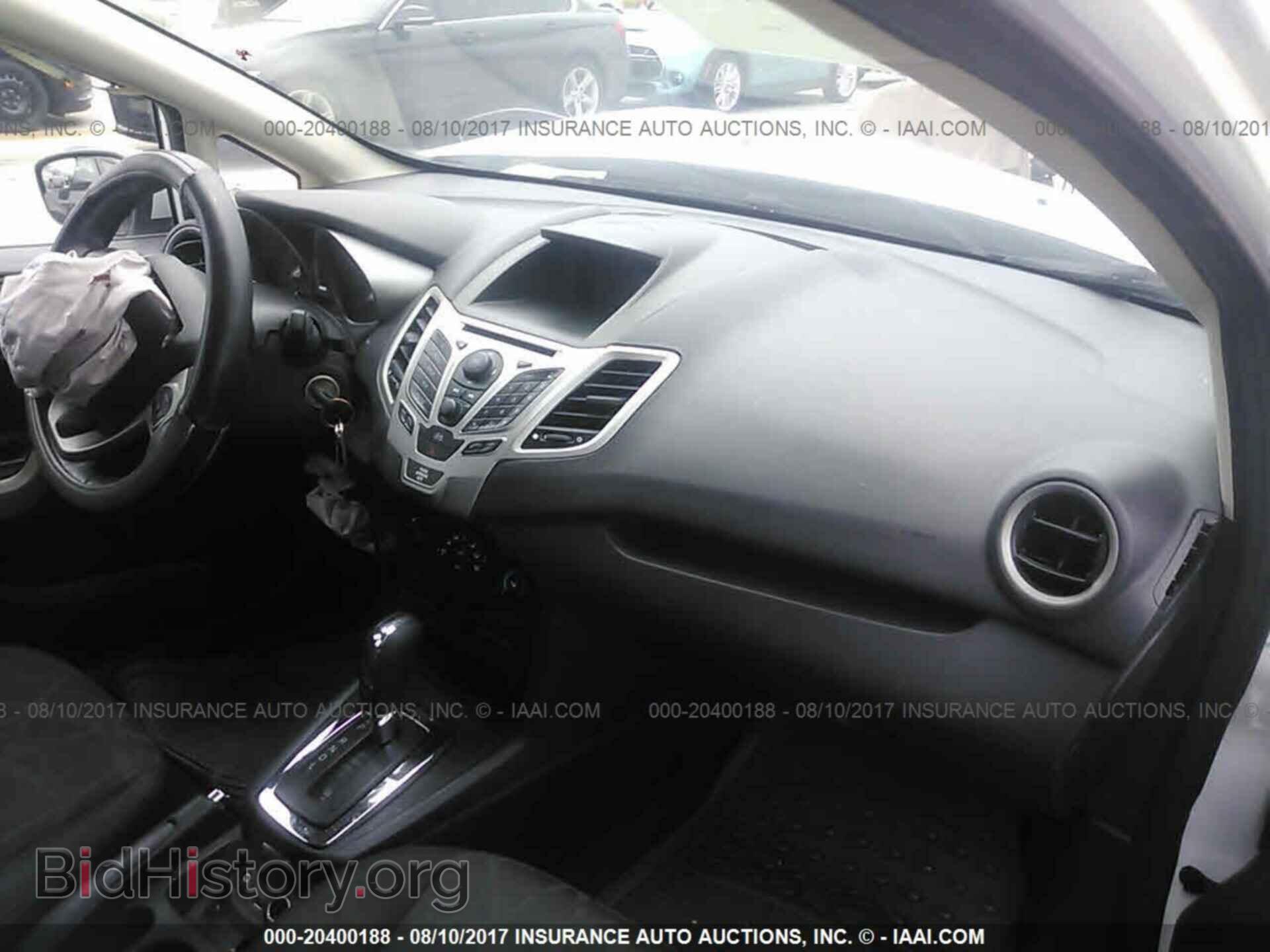 2013 Ford Fiesta - VIN: 3FADP4EJ8DM195893 - Фото 5