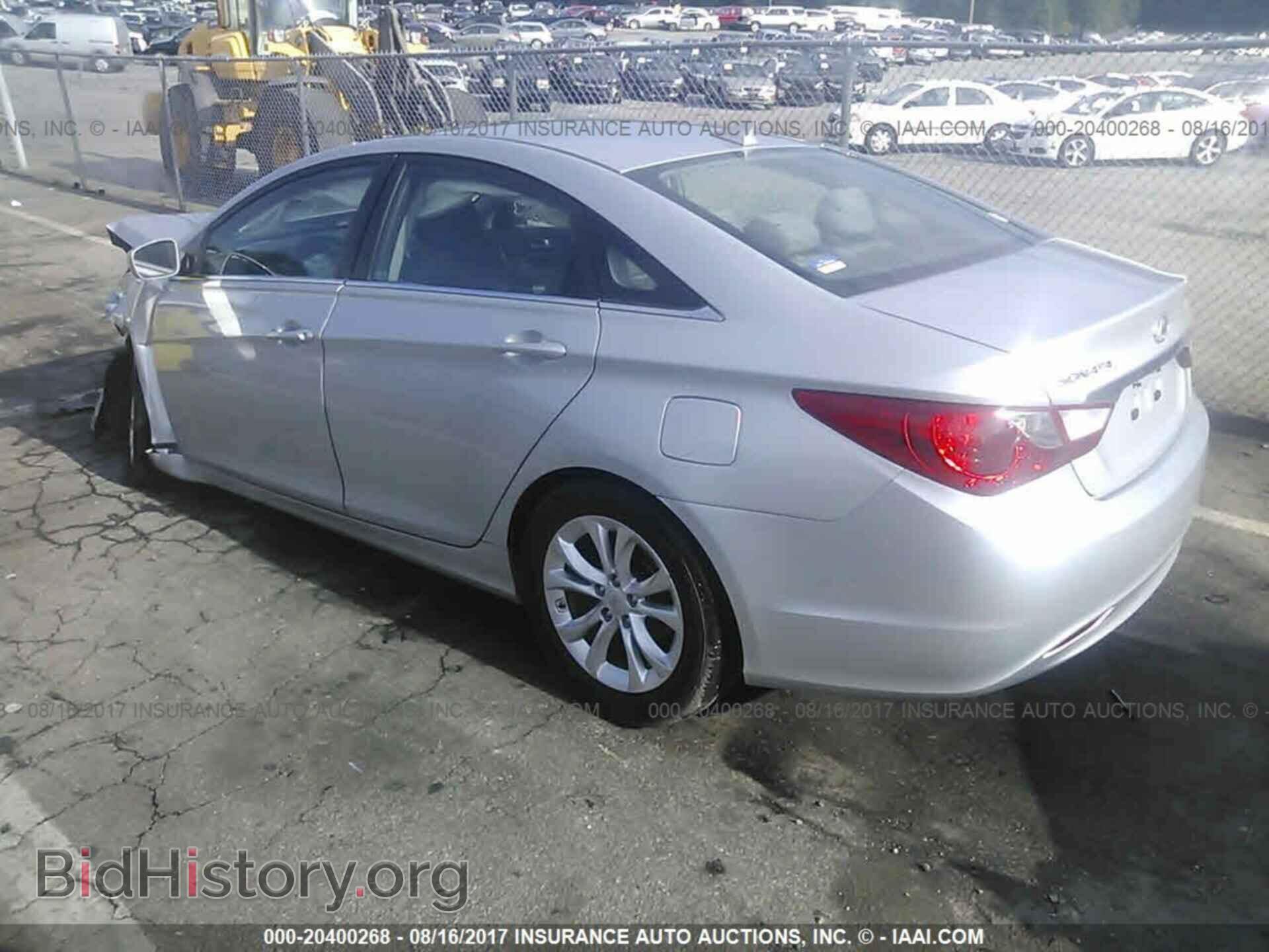 2012 Hyundai Sonata - VIN: 5NPEB4AC9CH379832 - Фото 3