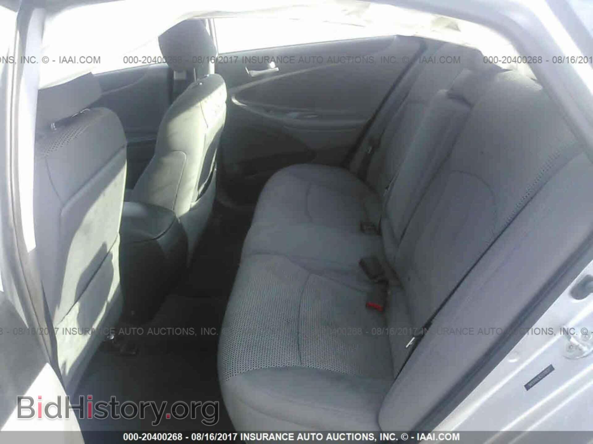 2012 Hyundai Sonata - VIN: 5NPEB4AC9CH379832 - Фото 8