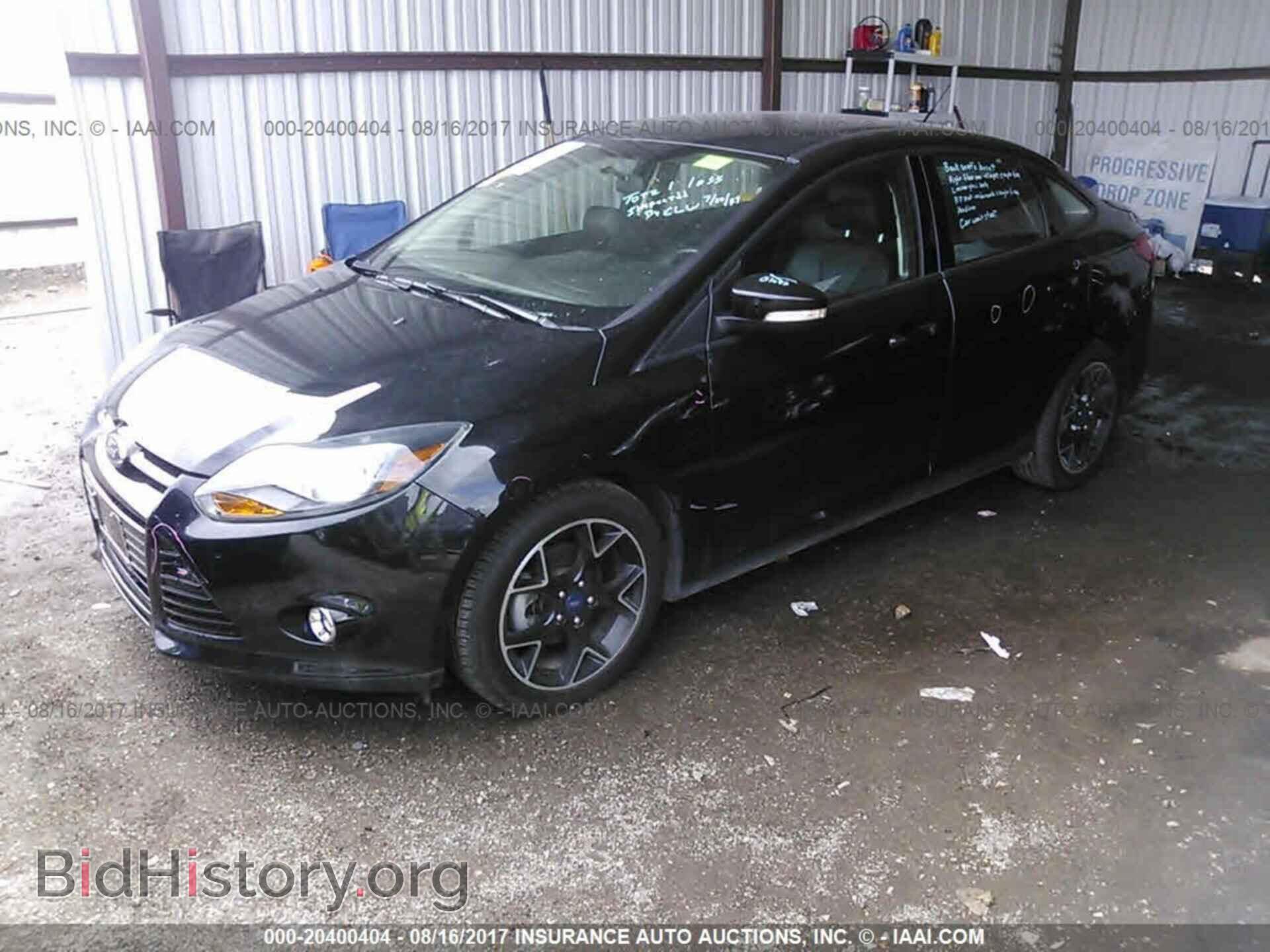 2014 Ford Focus - VIN: 1FADP3F25EL209995 - Photo 2
