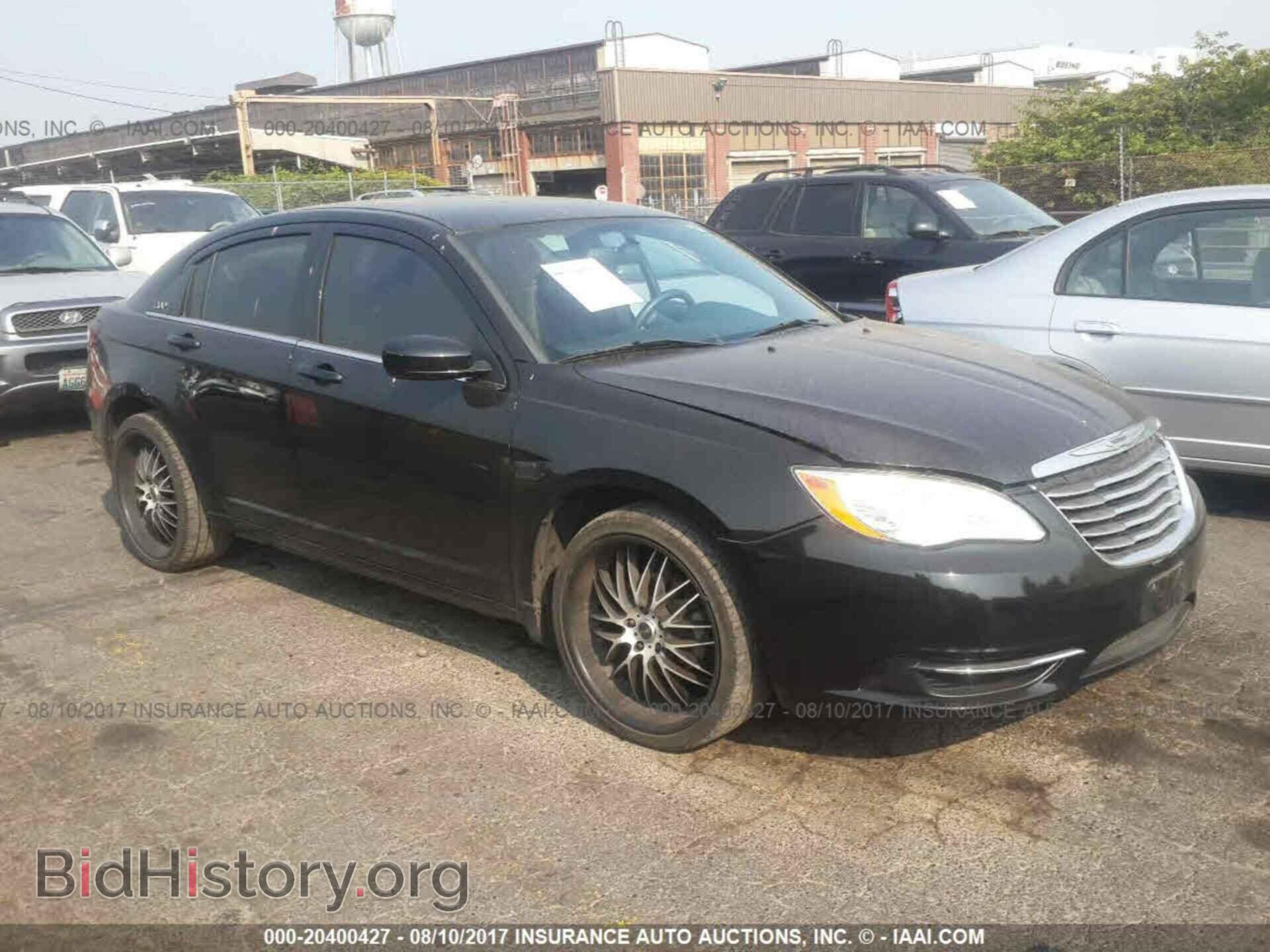 Photo 1C3CCBAB5DN698411 - Chrysler 200 2013