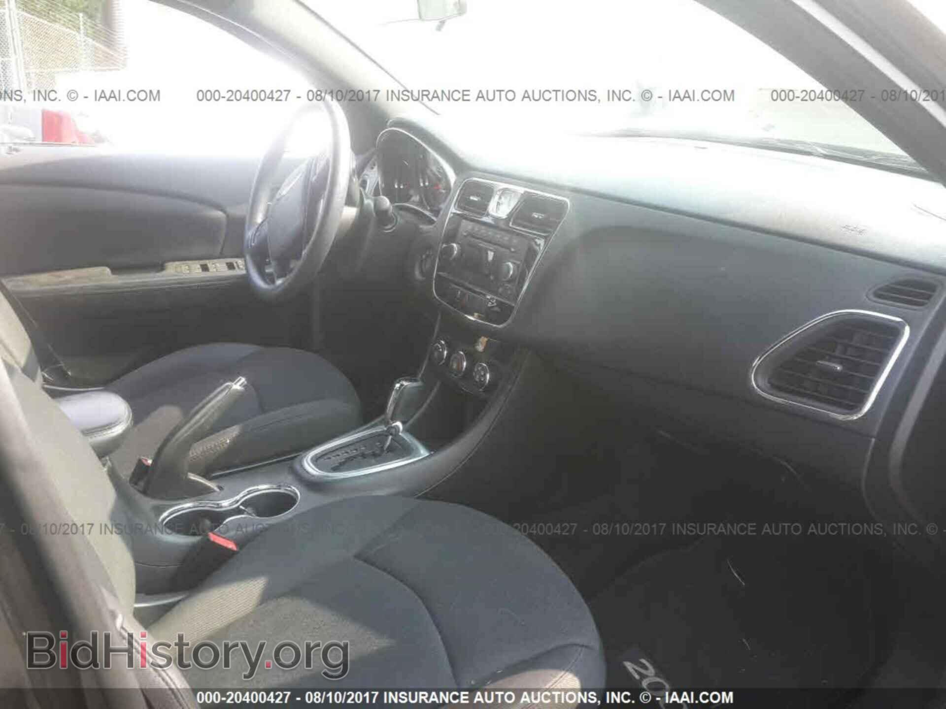 2013 Chrysler 200 - VIN: 1C3CCBAB5DN698411 - Фото 5