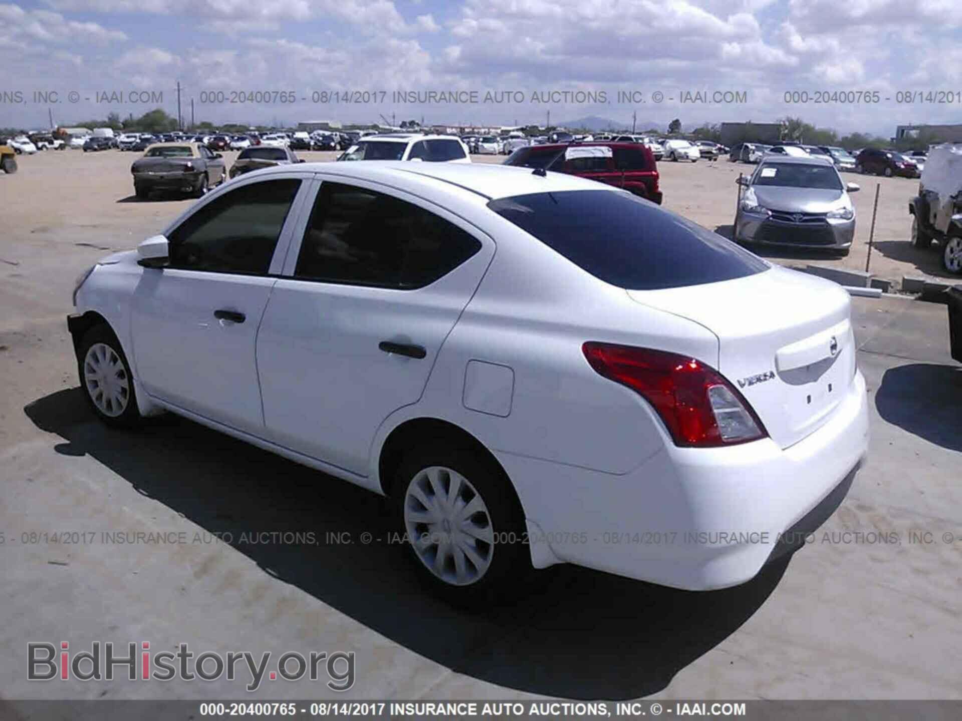 2017 Nissan Versa - VIN: 3N1CN7AP1HL850966 - Photo 3
