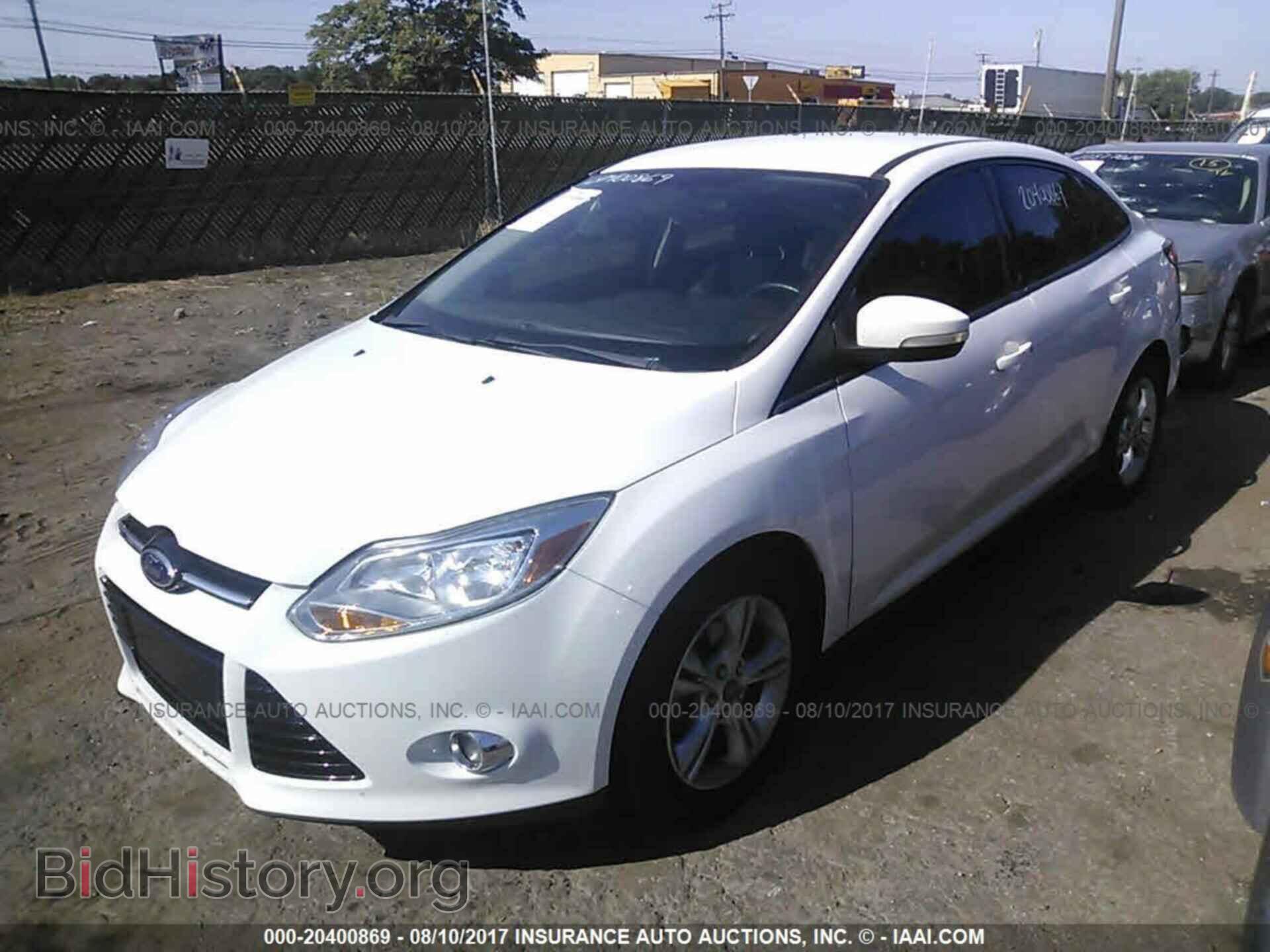 2012 Ford Focus - VIN: 1FAHP3F20CL317763 - Фото 2