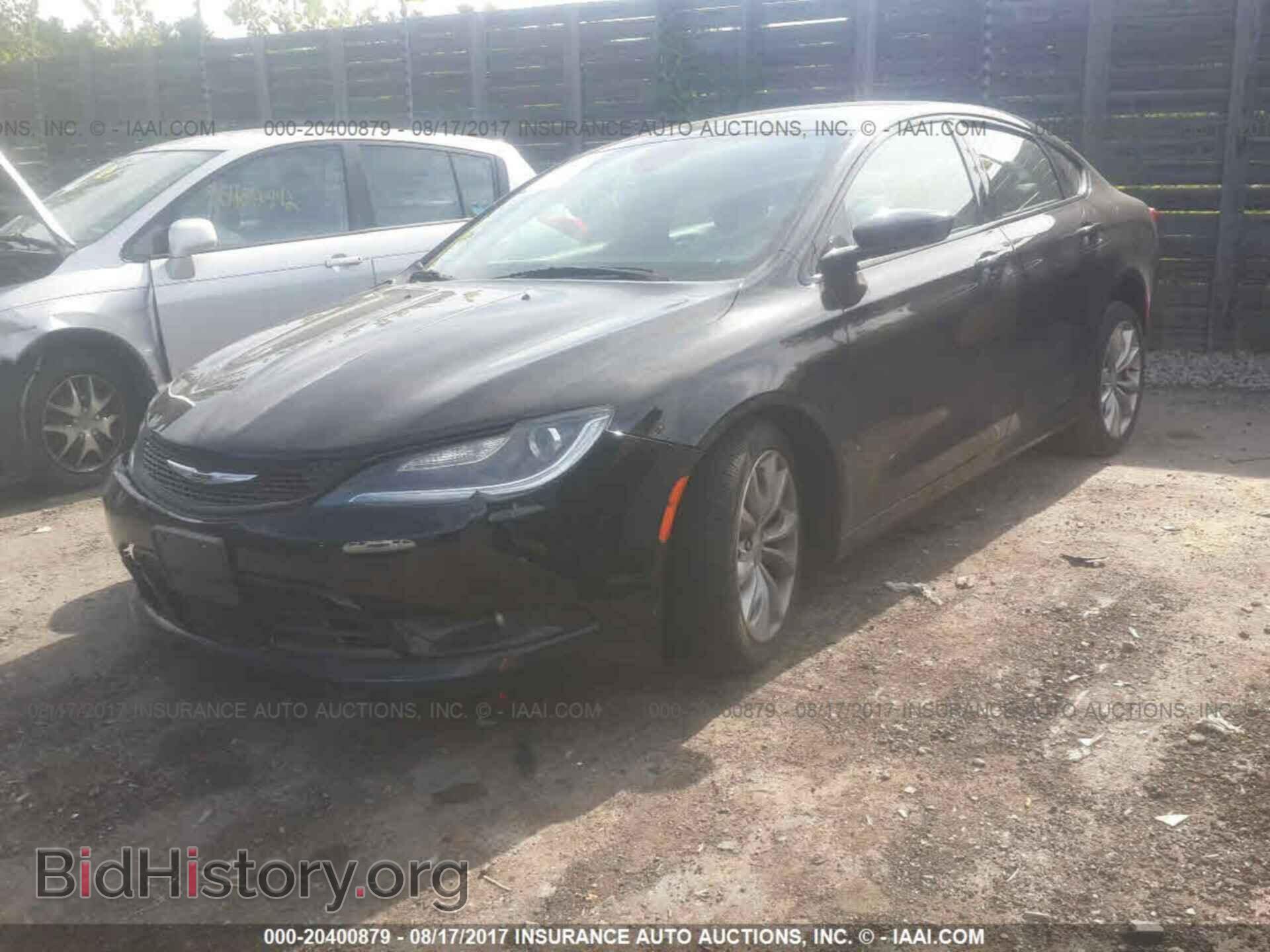 2015 Chrysler 200 - VIN: 1C3CCCBB3FN672848 - Photo 2