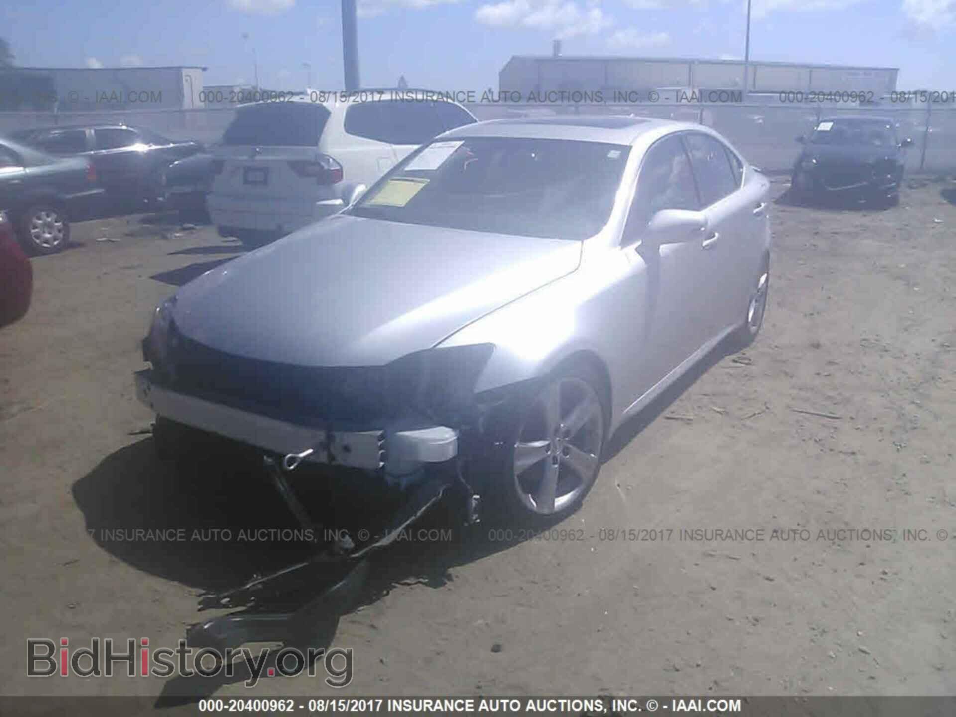 2011 Lexus Is - VIN: JTHBF5C2XB5156715 - Photo 2