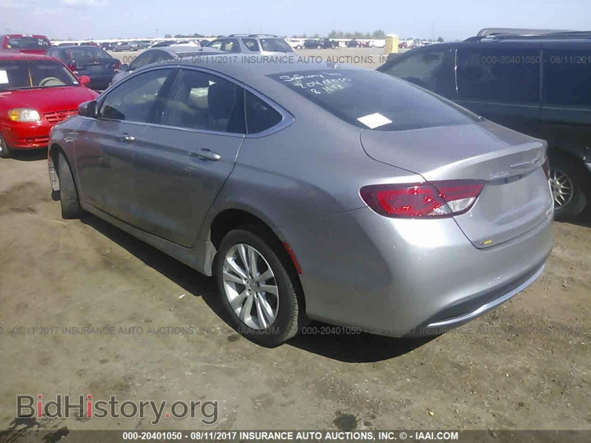 2015 Chrysler 200 - VIN: 1C3CCCAB4FN725784 - Photo 3