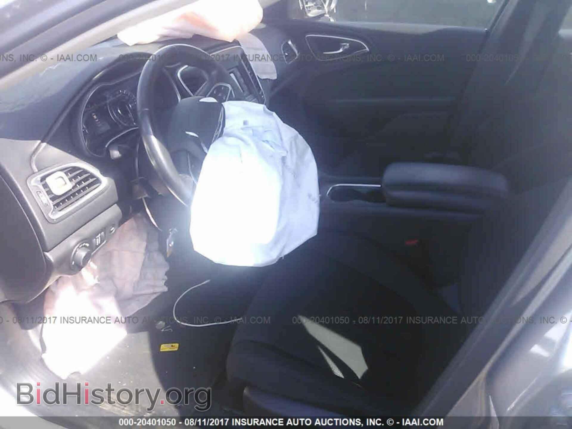 2015 Chrysler 200 - VIN: 1C3CCCAB4FN725784 - Photo 5