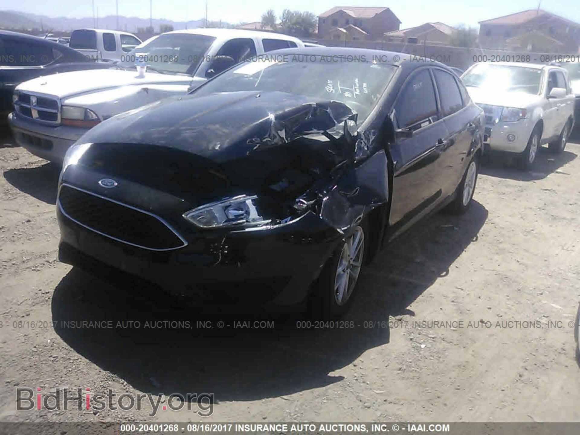 2015 Ford Focus - VIN: 1FADP3F2XFL221478 - Photo 2
