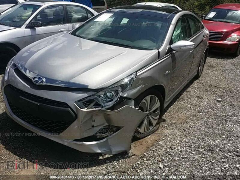2014 Hyundai SONATA (VIN KMHEC4A4XEA106572) — фото 2 из 10