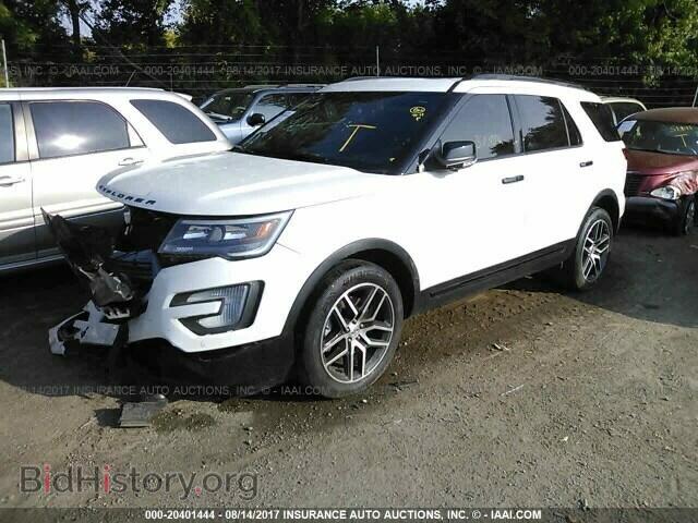 2016 Ford Explorer - VIN: 1FM5K8GT9GGB31262 - Photo 2
