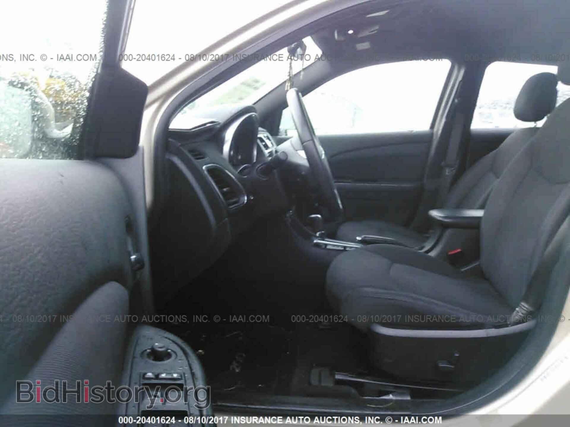 2013 Chrysler 200 - VIN: 1C3CCBBB7DN678871 - Фото 5