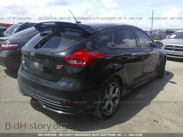 2016 Ford Focus - VIN: 1FADP3L9XGL305738 - Photo 4