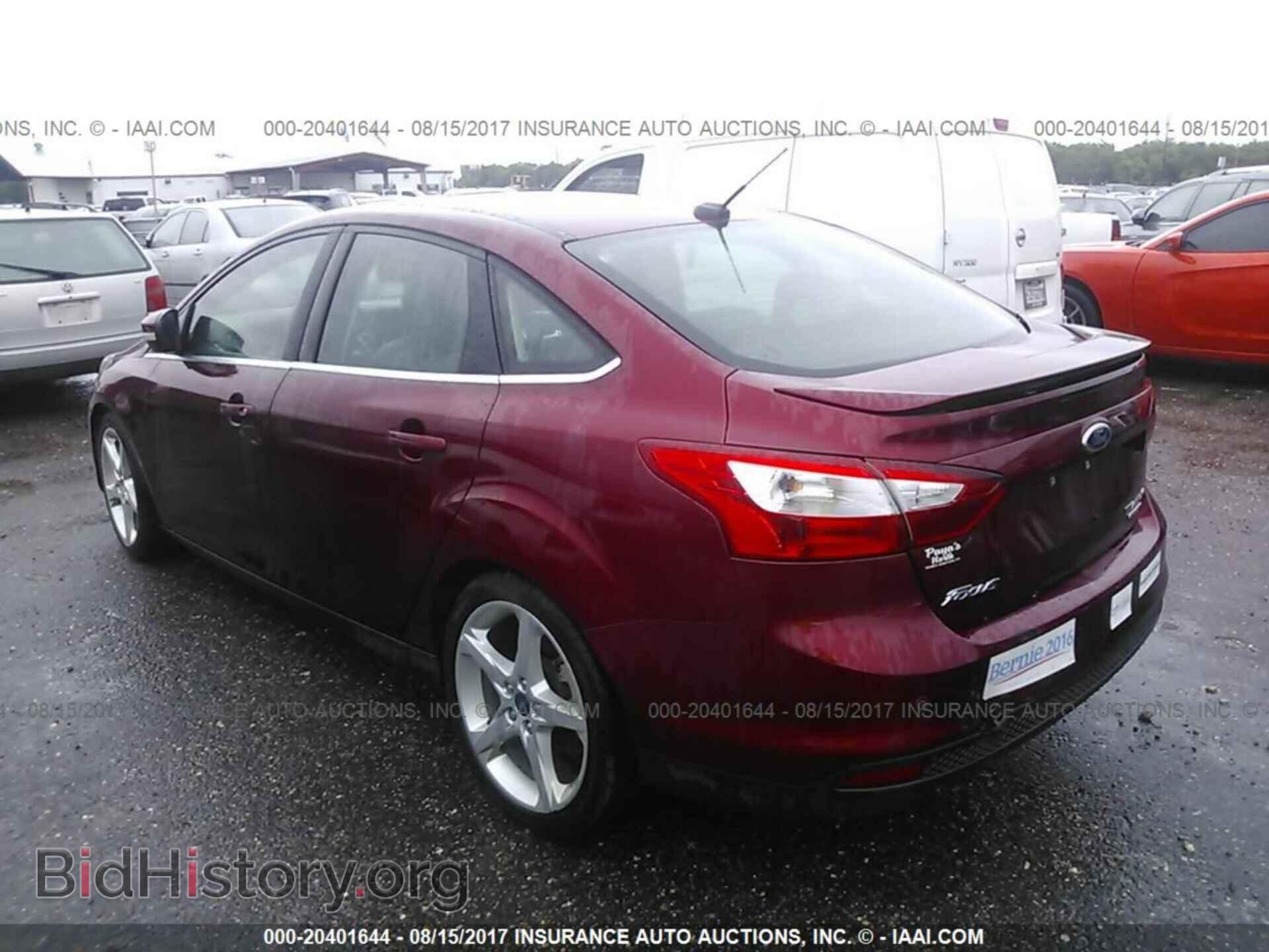 2013 Ford Focus - VIN: 1FADP3J23DL323807 - Фото 3