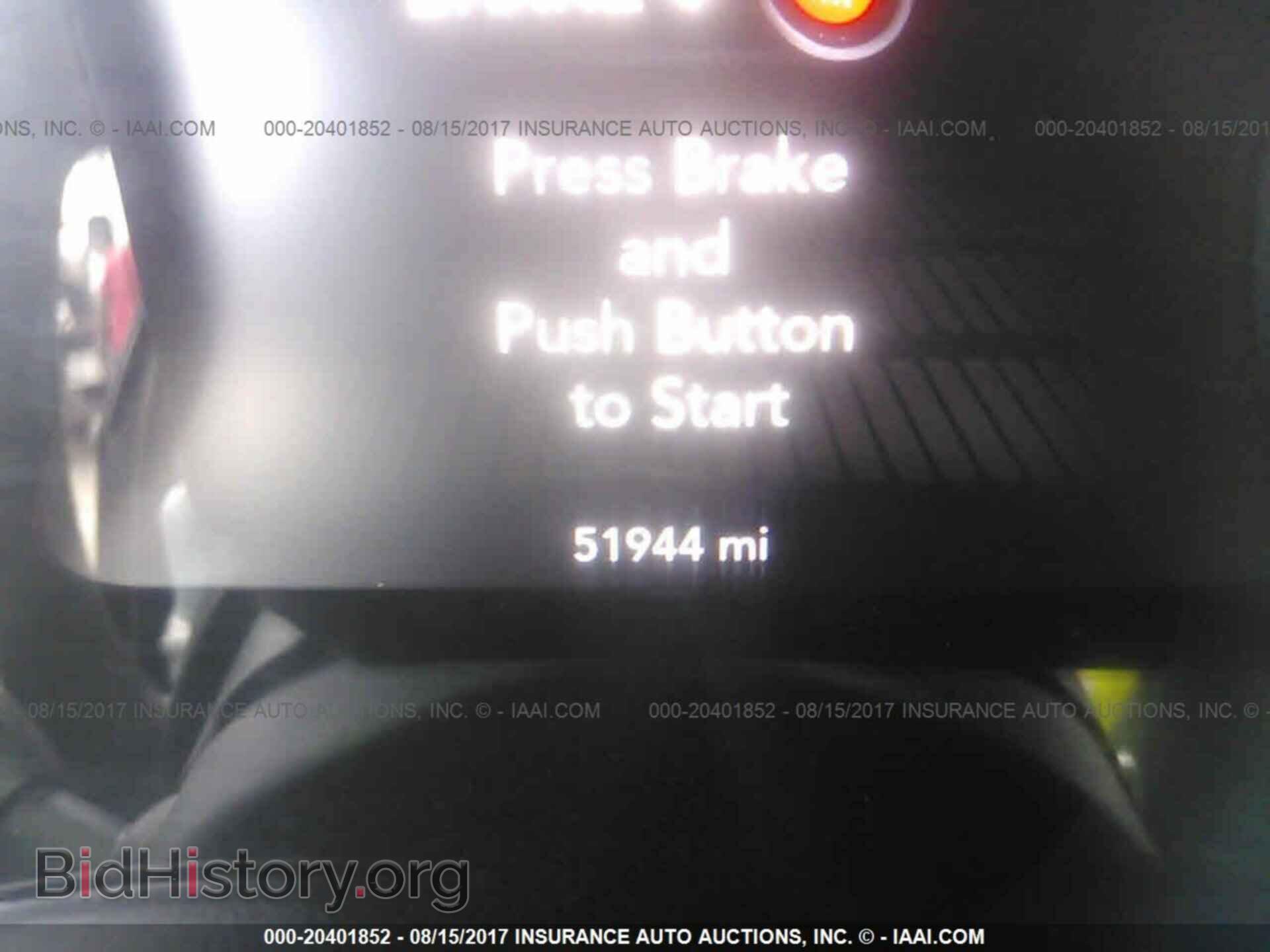 2015 Dodge Challenger - VIN: 2C3CDZFJ8FH788041 - Photo 7
