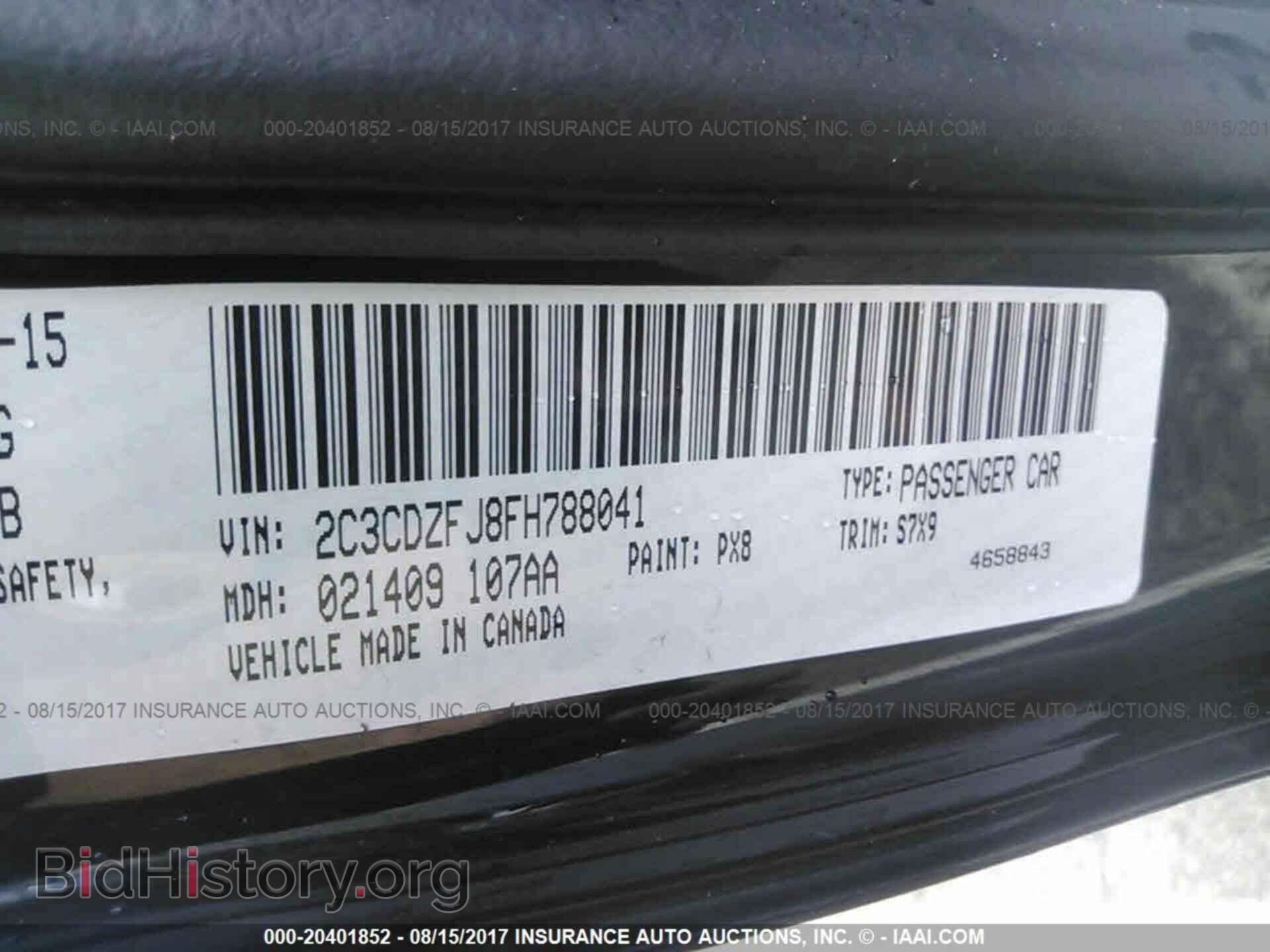 2015 Dodge Challenger - VIN: 2C3CDZFJ8FH788041 - Photo 9