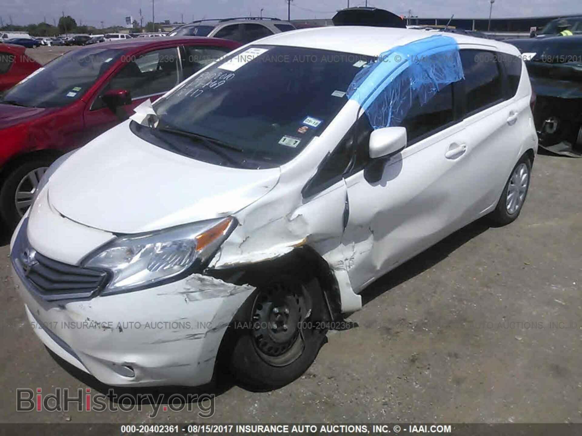 2015 Nissan Versa note - VIN: 3N1CE2CP5FL382835 - Photo 2