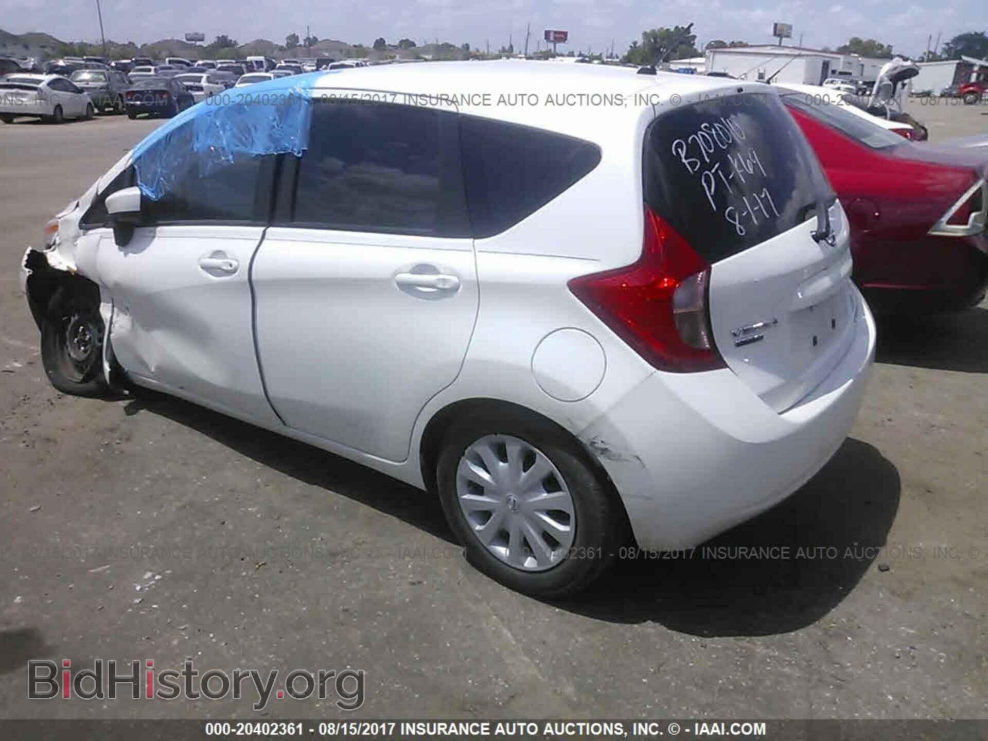 2015 Nissan Versa note - VIN: 3N1CE2CP5FL382835 - Photo 3