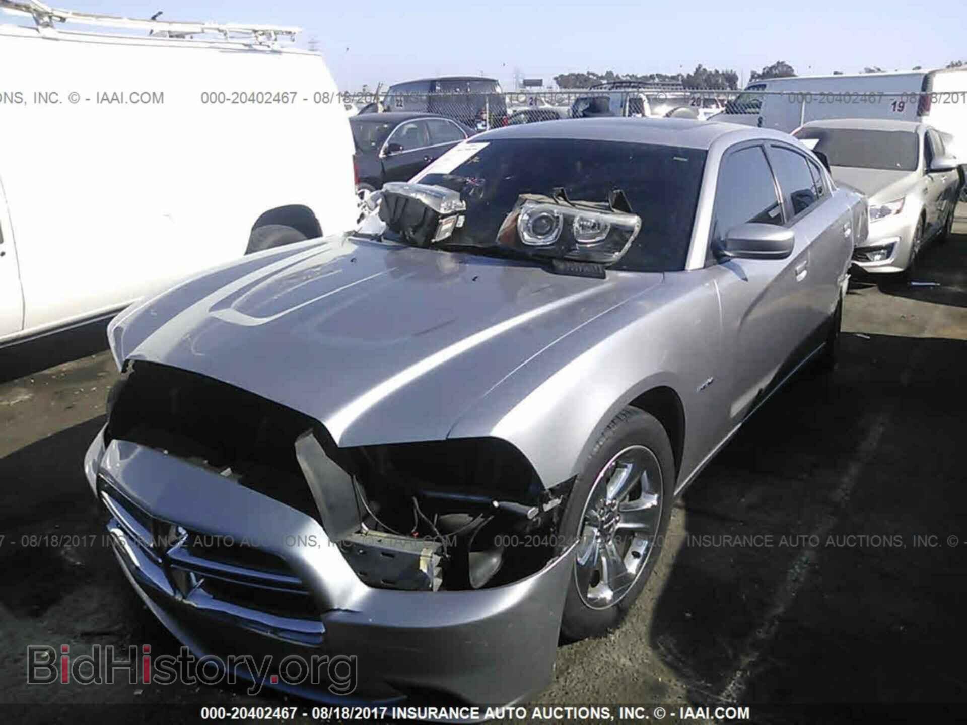 2013 Dodge Charger - VIN: 2C3CDXCT1DH717156 - Photo 2