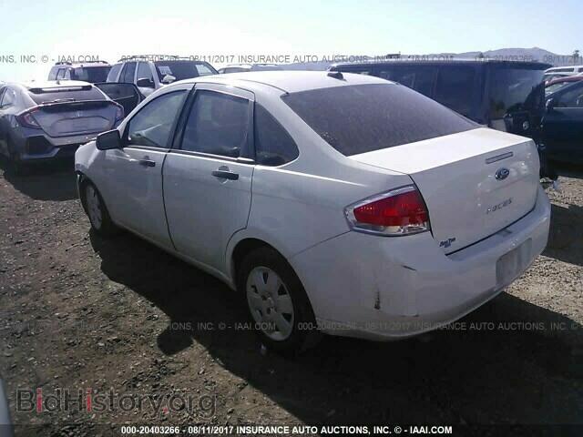 2011 Ford Focus - VIN: 1FAHP3EN2BW167406 - Photo 3