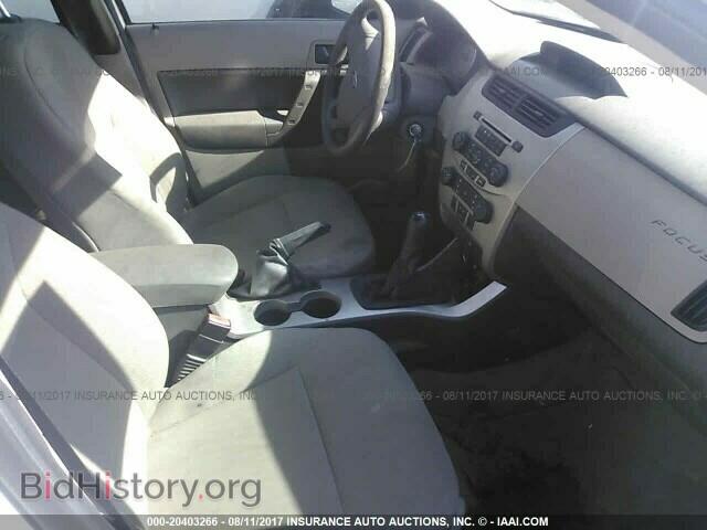 2011 Ford Focus - VIN: 1FAHP3EN2BW167406 - Photo 5