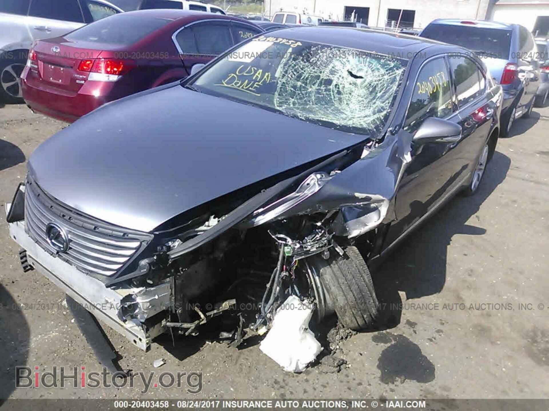2012 Lexus Ls - VIN: JTHDL5EF2C5004561 - Фото 2