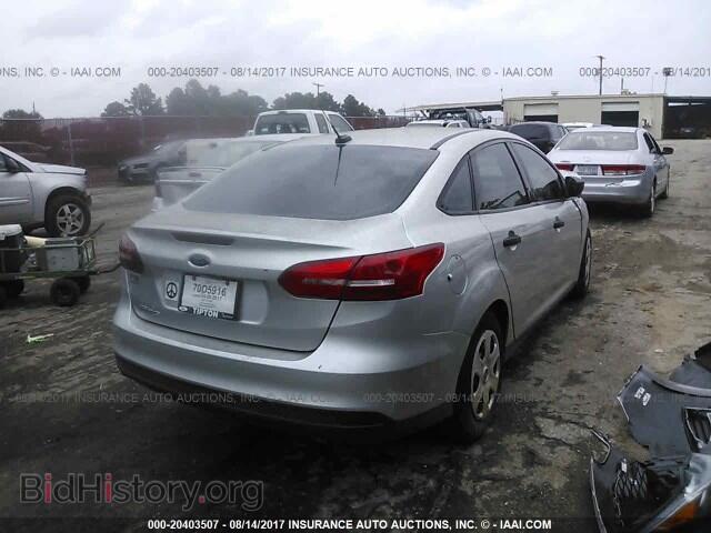 2017 Ford Focus - VIN: 1FADP3E21HL295683 - Photo 4