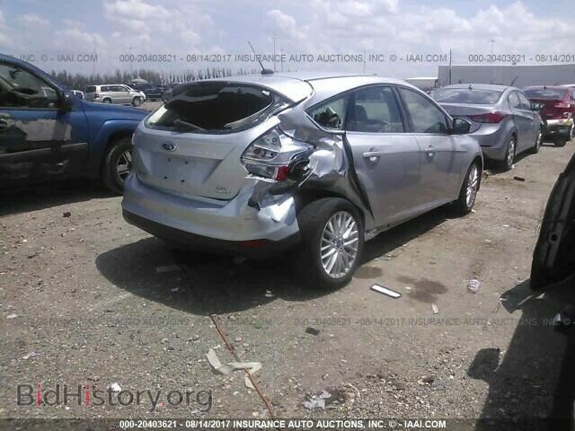 2012 Ford Focus - VIN: 1FAHP3M2XCL449707 - Photo 4