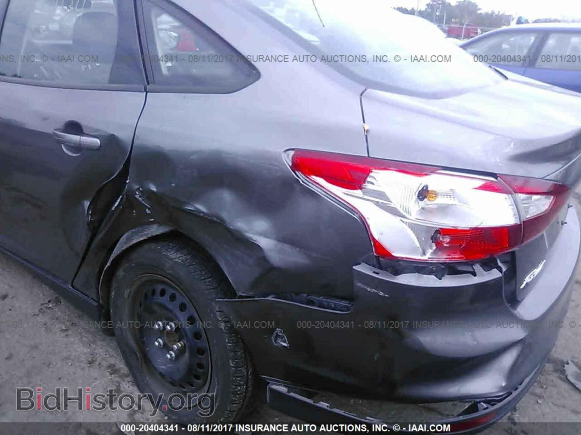 2012 Ford Focus - VIN: 1FAHP3F27CL448866 - Photo 6