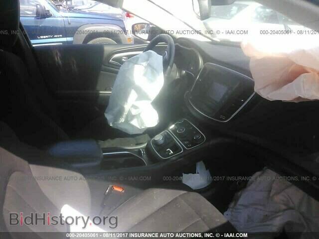2015 Chrysler 200 - VIN: 1C3CCCAB4FN598485 - Photo 5