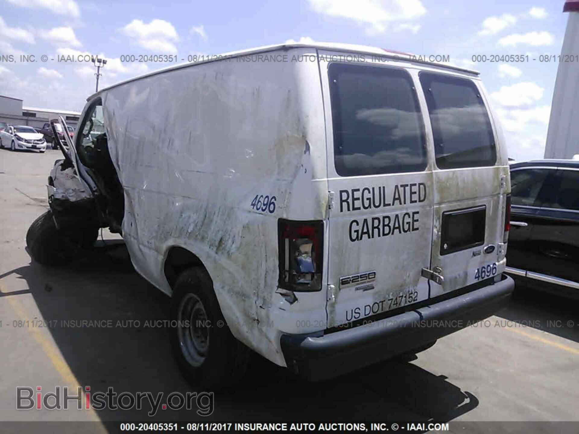 2011 Ford Econoline - VIN: 1FTNE2EW7BDB24696 - Photo 3