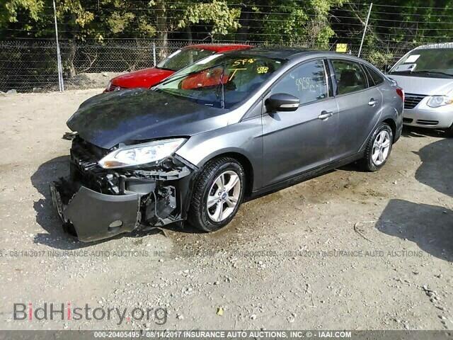 2012 Ford Focus - VIN: 1FAHP3F27CL166887 - Photo 2