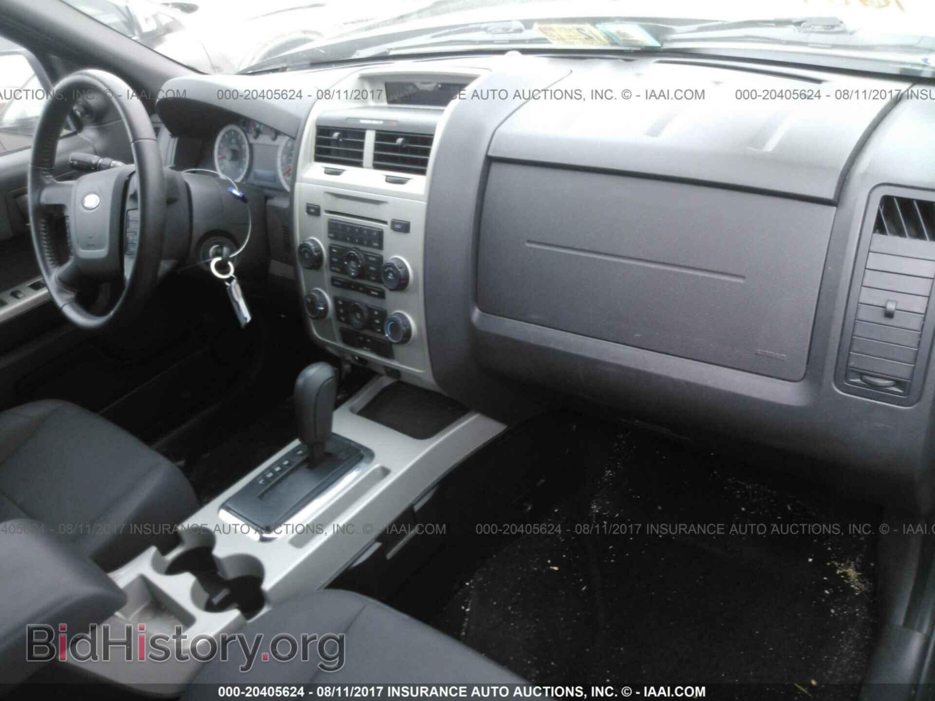 2011 Ford Escape - VIN: 1FMCU9DG9BKB72012 - Photo 5