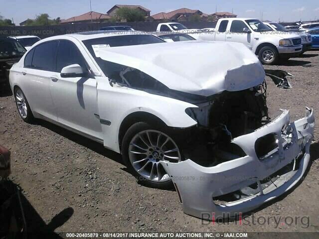 Photo WBAYE8C59DD132700 - Bmw 750 2013