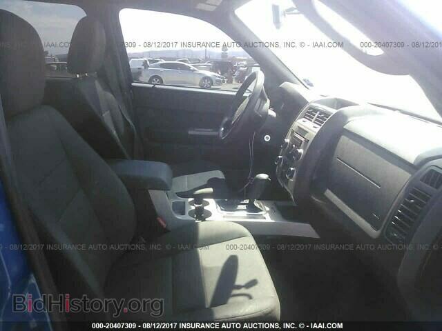 2011 Ford Escape - VIN: 1FMCU0D78BKA56246 - Photo 5