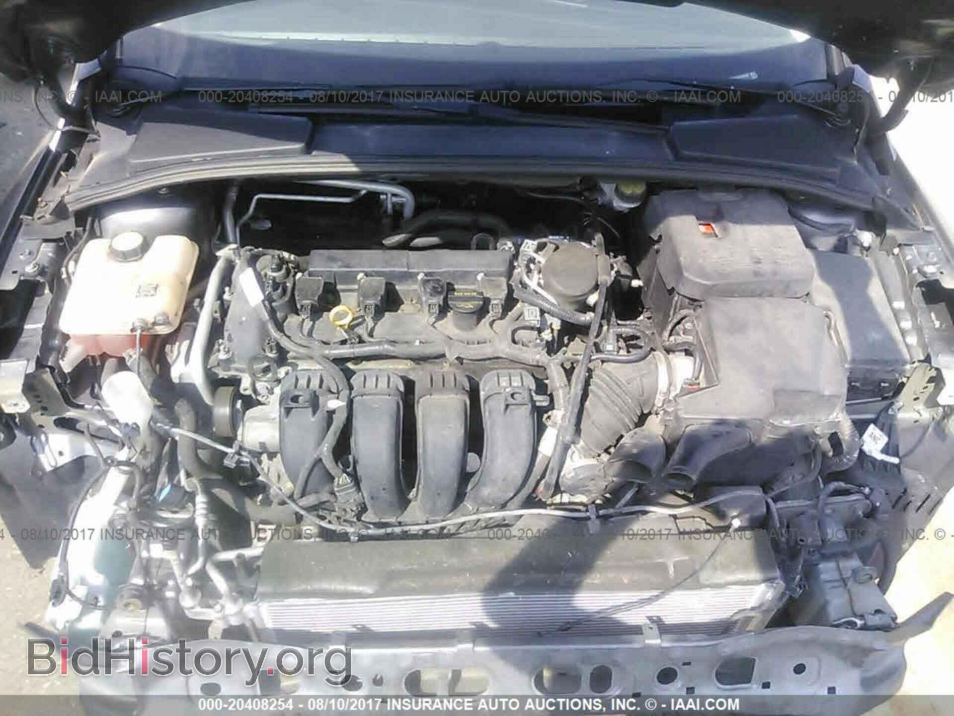 2012 Ford Focus - VIN: 1FAHP3M24CL150830 - Photo 10