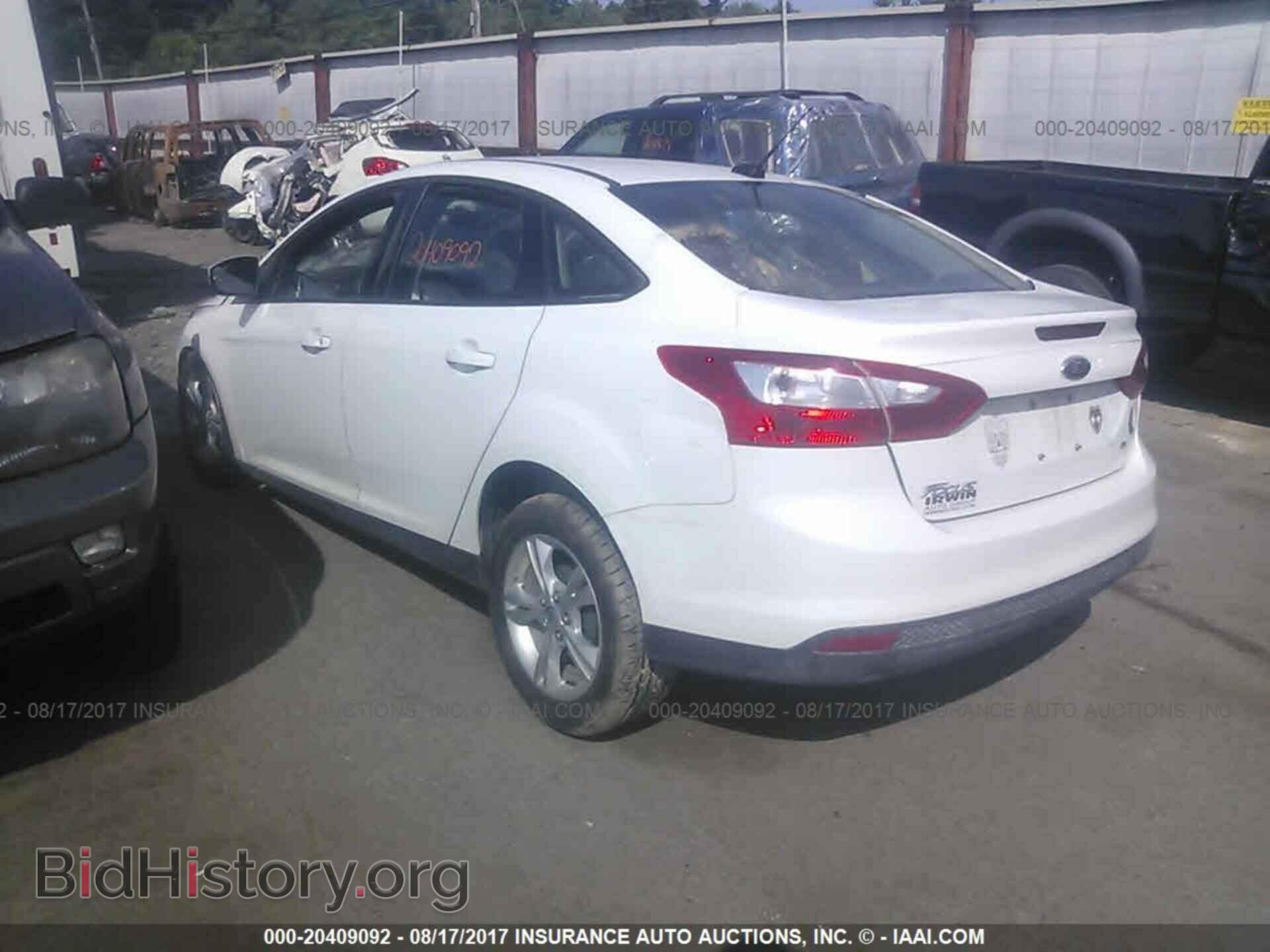 2013 Ford Focus - VIN: 1FADP3F22DL246601 - Фото 3