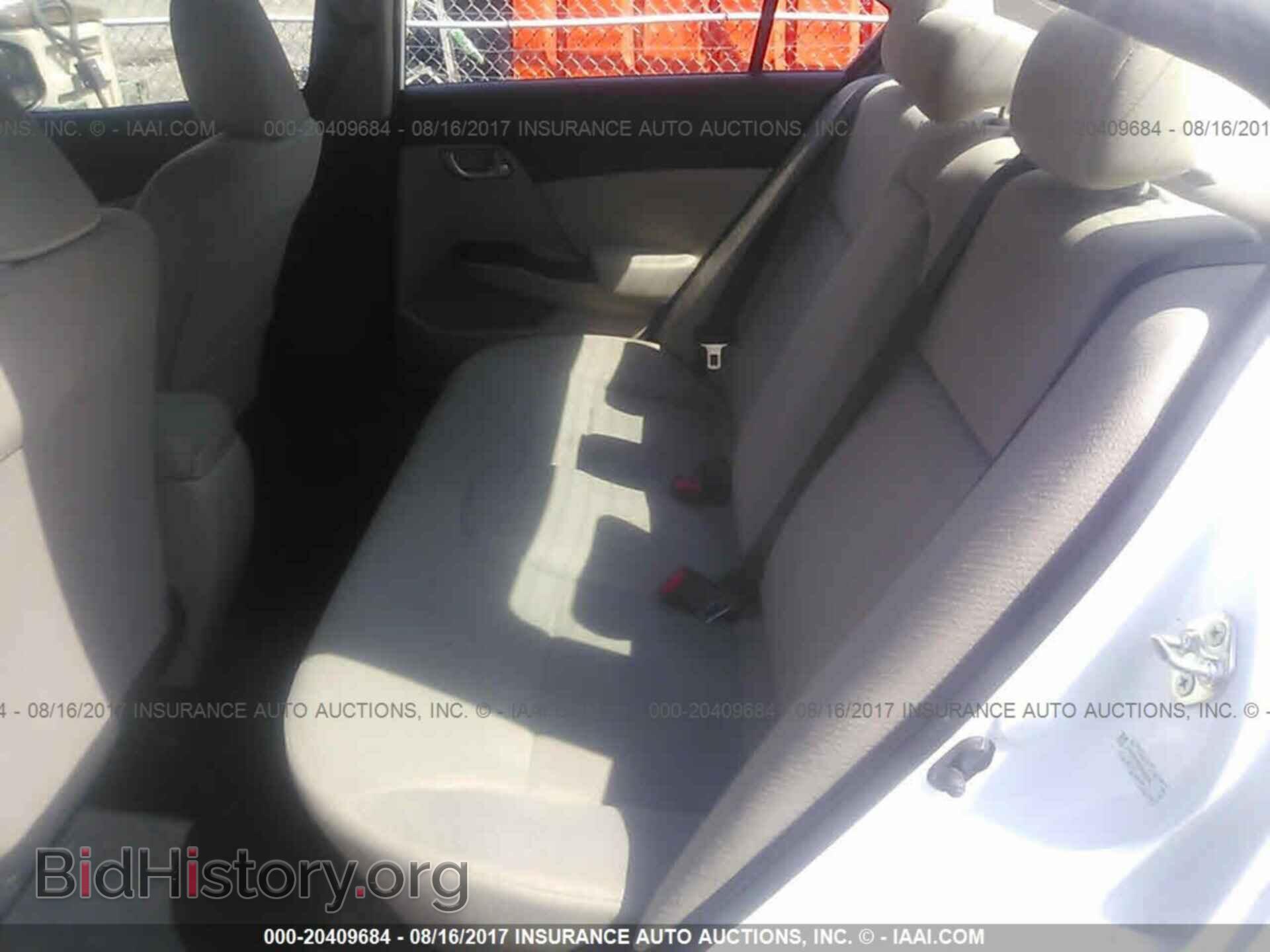 2013 Honda Civic - VIN: 19XFB2F52DE283274 - Photo 8