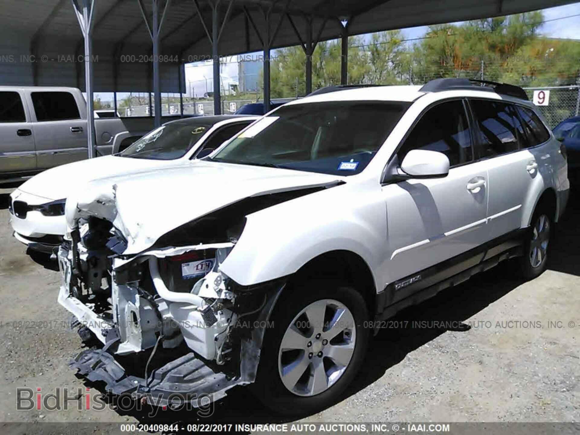 2012 Subaru Outback - VIN: 4S4BRCAC3C3209532 - Фото 2