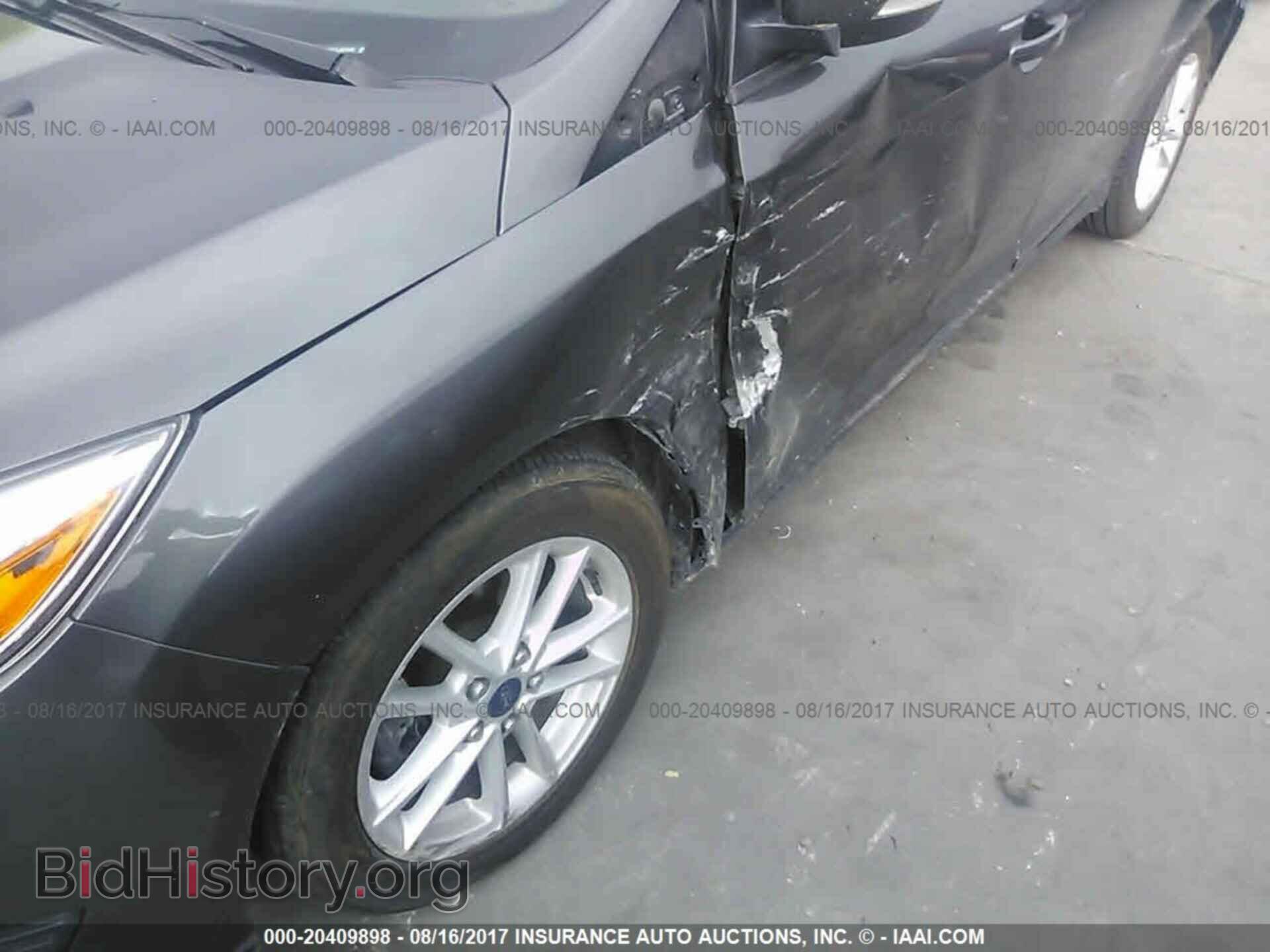 2015 Ford Focus - VIN: 1FADP3F25FL301545 - Photo 6