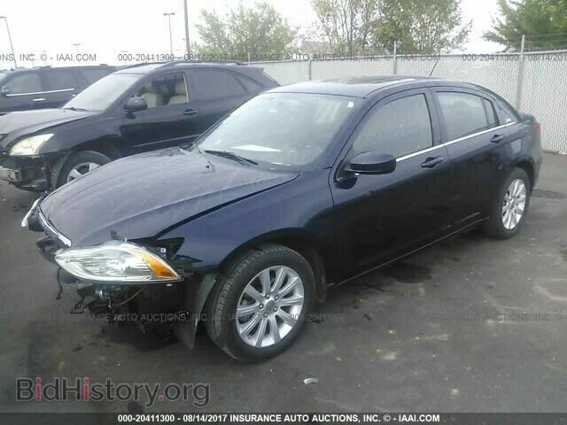 2013 Chrysler 200 - VIN: 1C3CCBBB3DN575477 - Photo 2