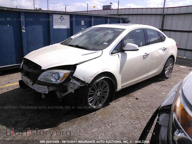 2013 Buick Verano - VIN: 1G4PT5SV1D4159048 - Photo 2