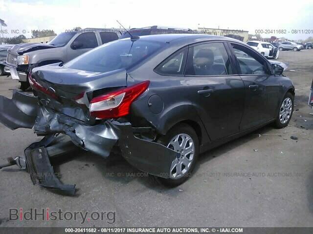 2012 Ford Focus - VIN: 1FAHP3F27CL465151 - Photo 4