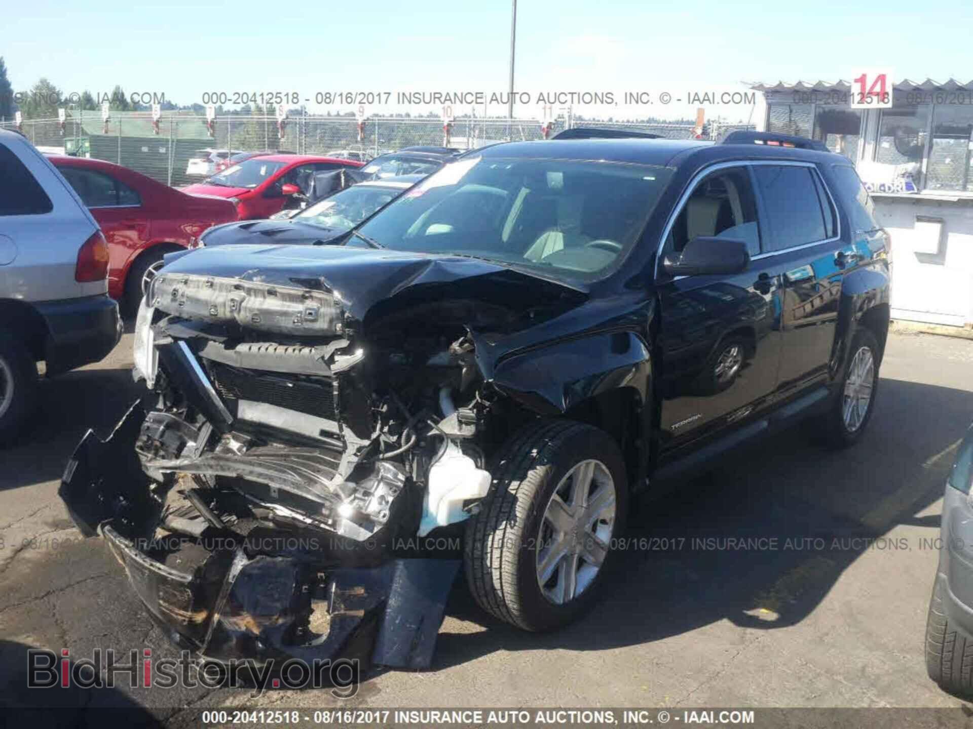 2011 Gmc Terrain - VIN: 2CTFLVEC3B6417886 - Photo 2