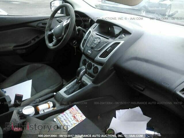 2012 Ford Focus - VIN: 1FAHP3K26CL107299 - Photo 5