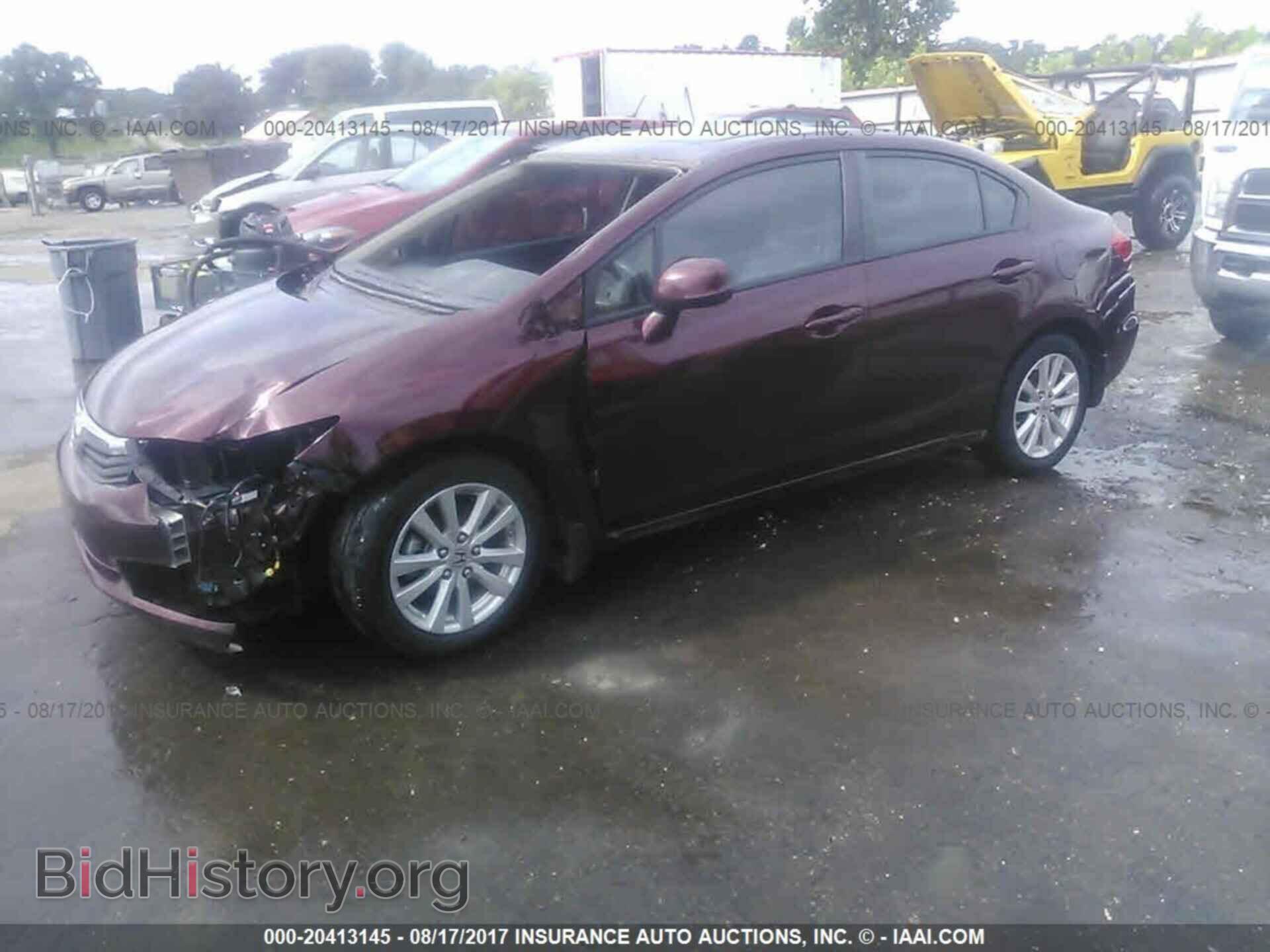 2012 Honda Civic - VIN: 19XFB2F98CE093514 - Photo 2