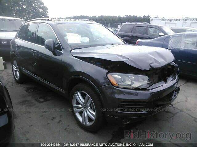 Photo WVGFF9BP7CD001095 - Volkswagen Touareg 2012