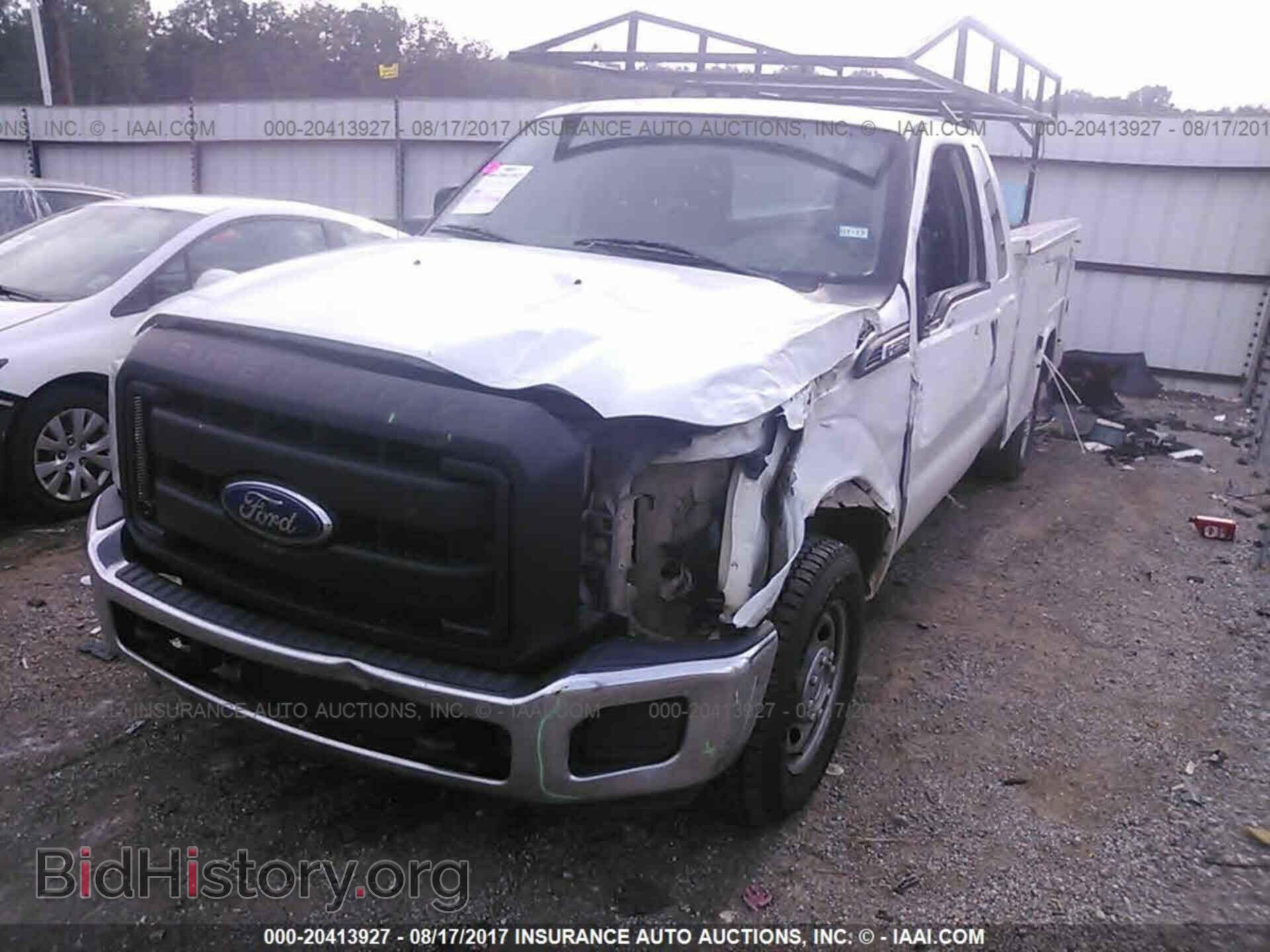 2013 Ford F250 - VIN: 1FT7X2A66DEA23851 - Фото 2