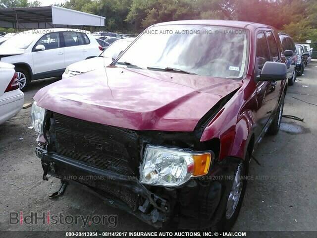 2011 Ford Escape - VIN: 1FMCU0C7XBKC50942 - Photo 2