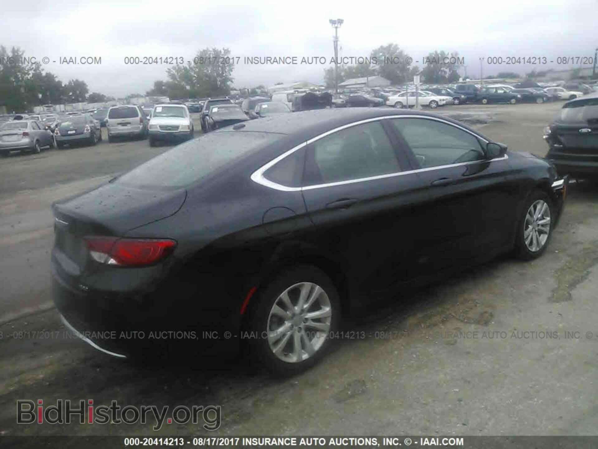 2016 Chrysler 200 - VIN: 1C3CCCAB8GN115839 - Photo 4